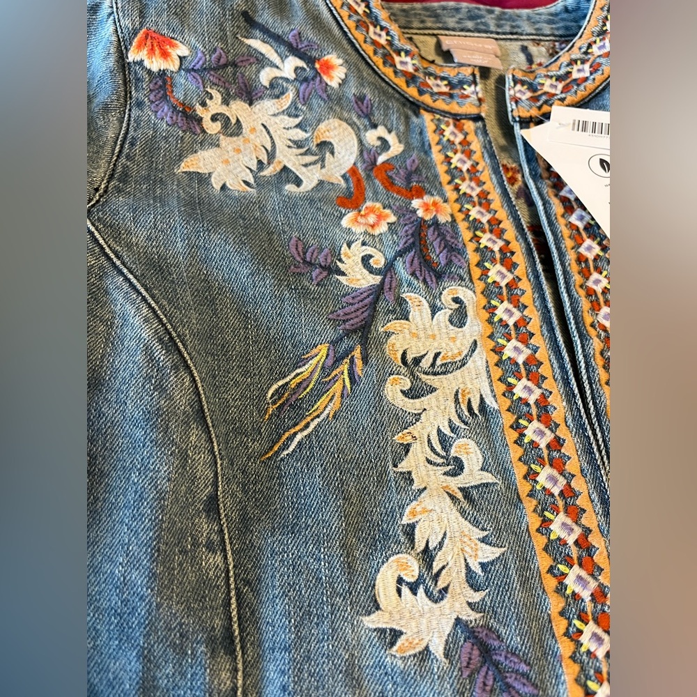 NWT Chico’s Embroidered Denim Jacket